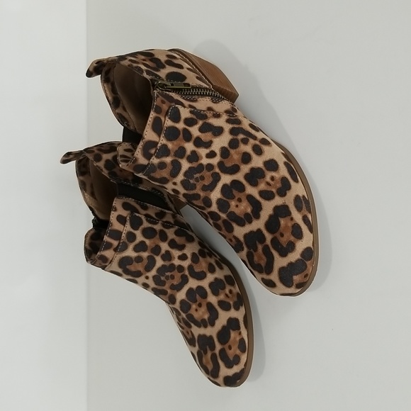 Soul Naturalizer "Dame" Leopard Bootie Size 9 - Picture 7 of 16